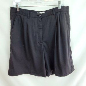 Nike Golf Dri Fit 16 XL Black Shorts 34" x 8 1/2" Pleats Bermuda Pockets Hi Rise